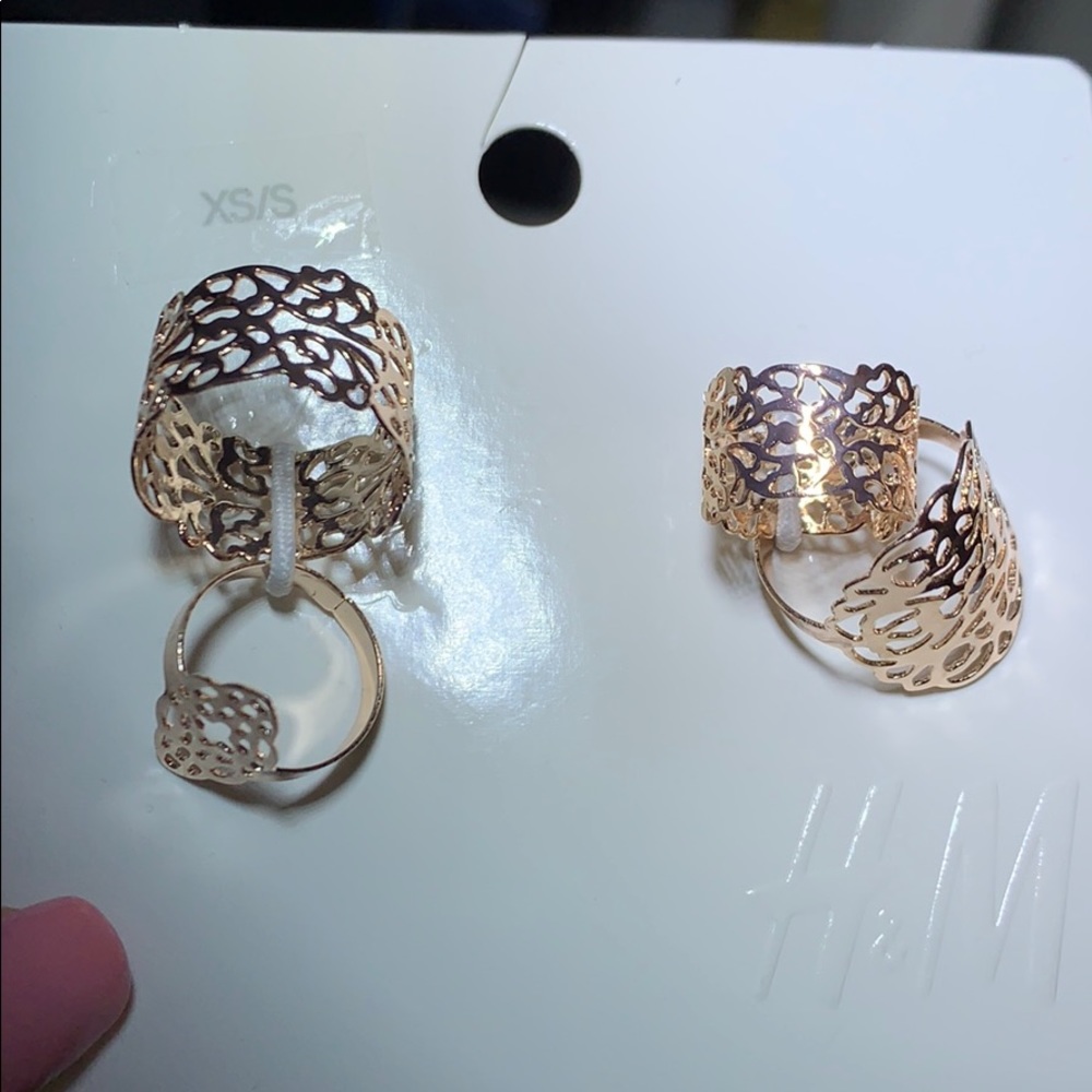 4 rose gold floral rings